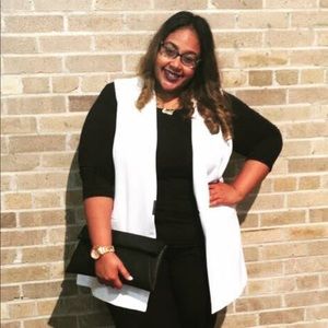 White Sleeveless Blazer